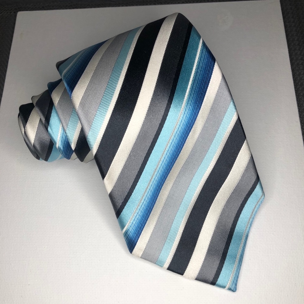 Tie